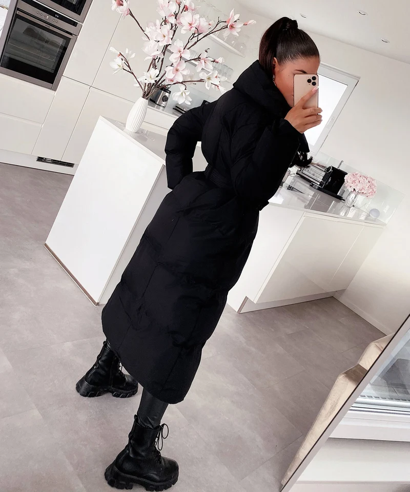 Parka oversize noire Kyleih pour l’hiver