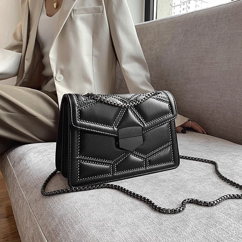 Sac Épaule Matelassé Noir au Style Sophistiqué