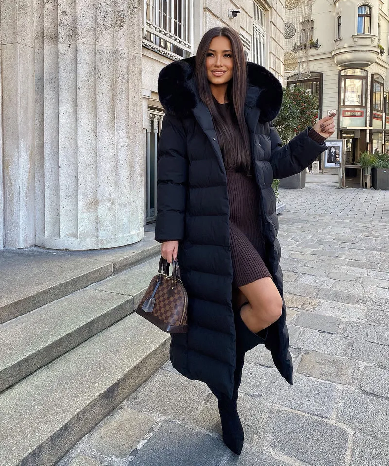 Parka Noire d’Hiver pour Femme