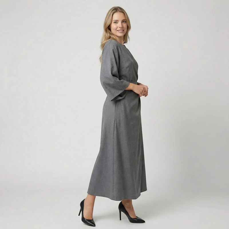 Robe Élégante Femme à Taille Cintrée et Silhouette Fluide