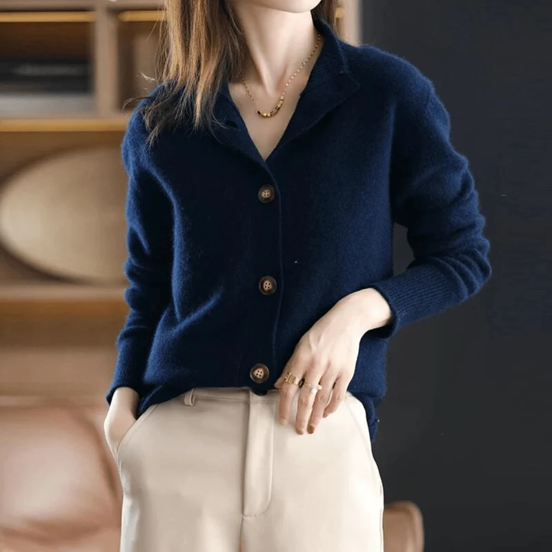 Gilet Femme en Laine Beige à Boutons – Style Chic et Raffiné