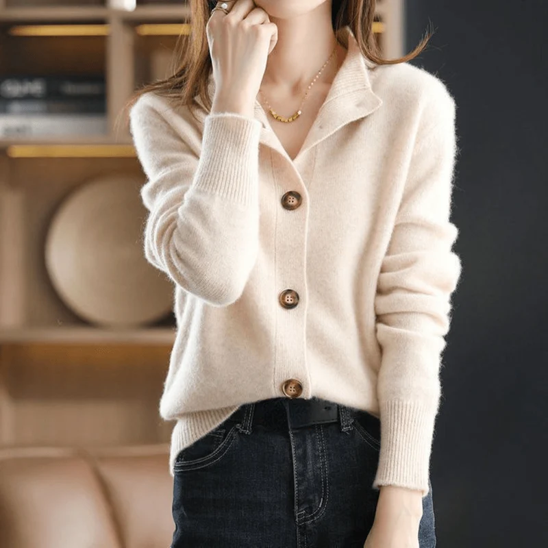 Gilet Femme en Laine Beige à Boutons – Style Chic et Raffiné