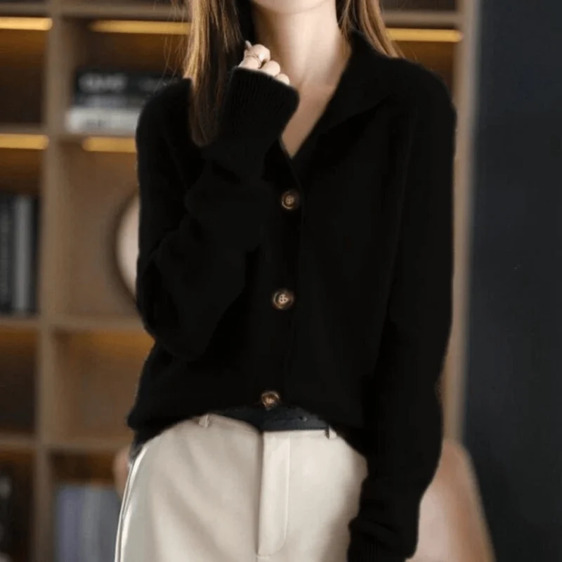 Gilet Femme en Laine Beige à Boutons – Style Chic et Raffiné