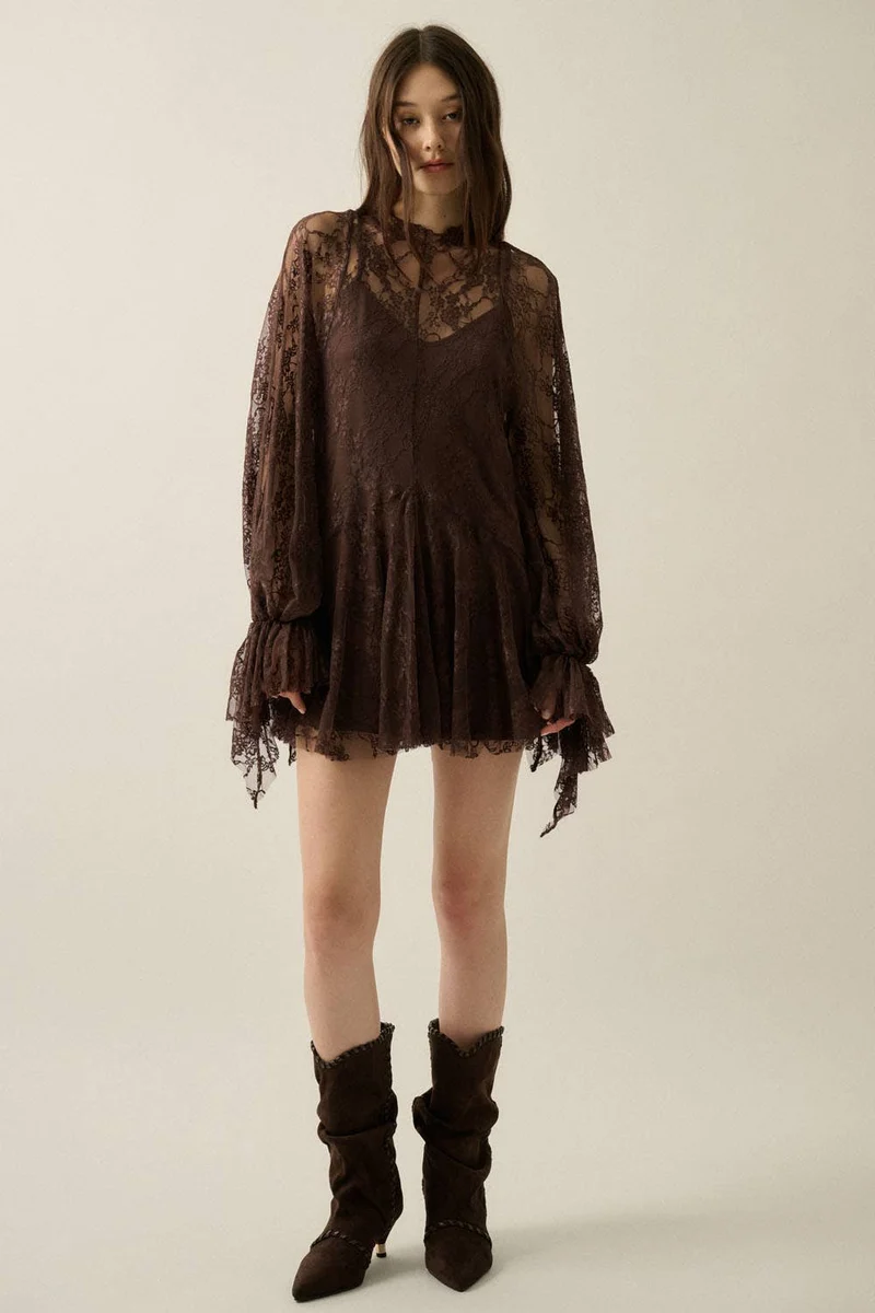 FLORAL LACE LAYERED MOCK NECK MINI : CHOCOLATE (LM-0110)