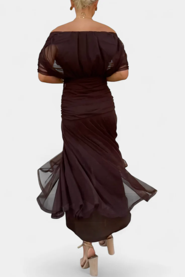 Robe longue à col en V et motif floral pour femme – Une tenue élégante et fluide
