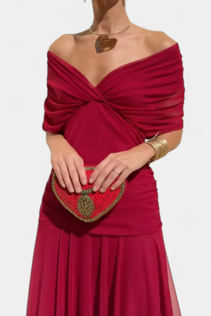 Robe longue à col en V et motif floral pour femme – Une tenue élégante et fluide