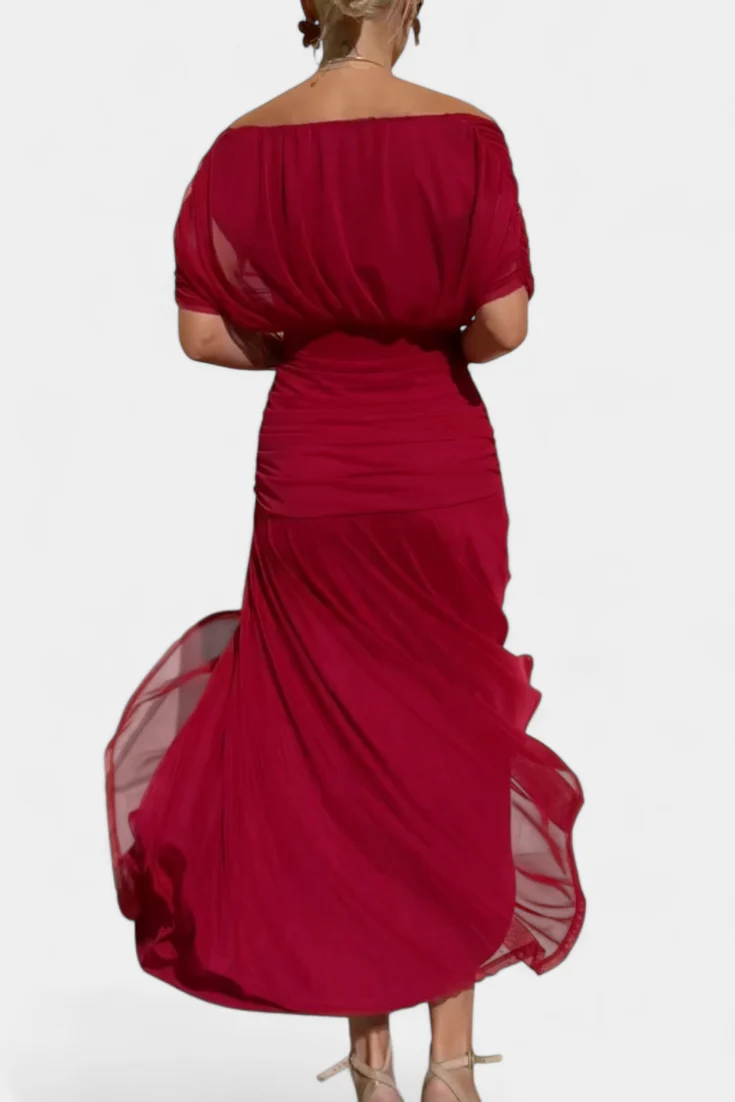 Robe longue à col en V et motif floral pour femme – Une tenue élégante et fluide