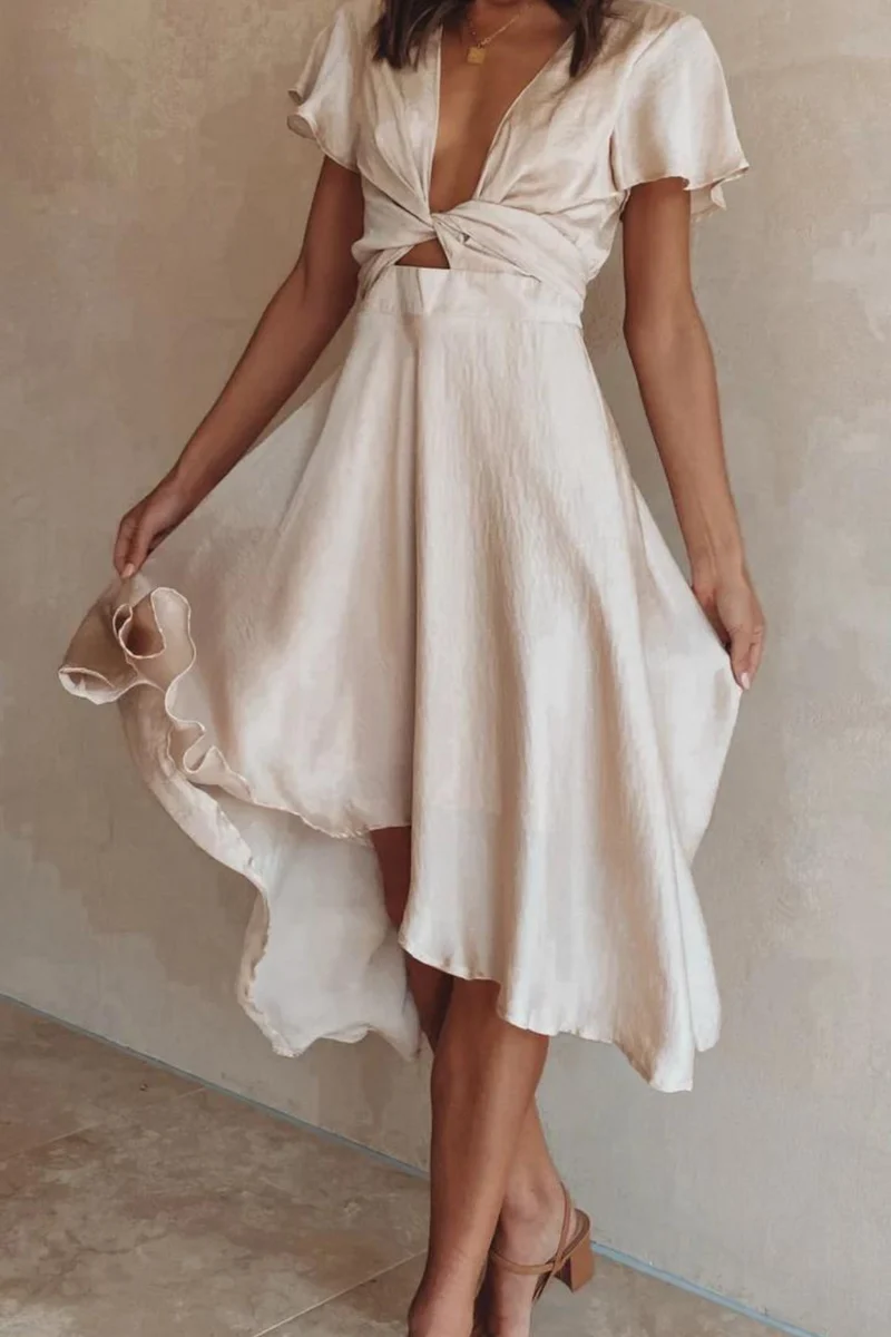Robe midi satinée élégante à col en V profond pour femme – Manches papillon et jupe fluide asymétrique