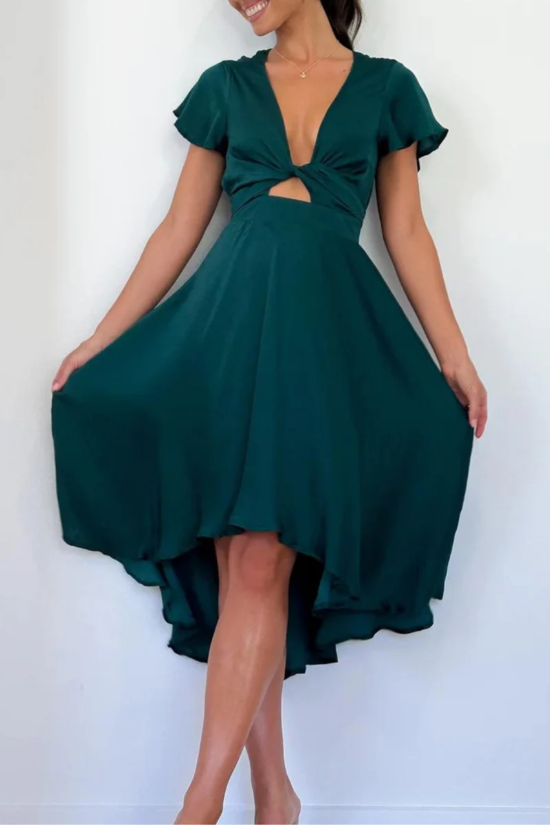 Robe midi satinée élégante à col en V profond pour femme – Manches papillon et jupe fluide asymétrique
