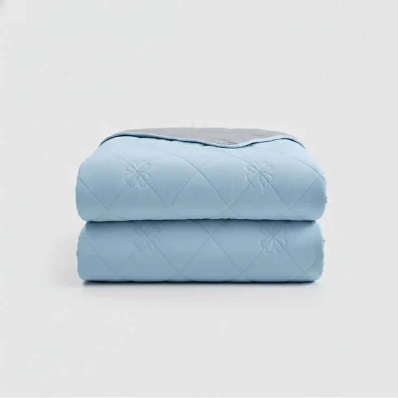 Cooling Blanket for Hot Sleepers | Lightweight Breathable Summer Blanket | Double-Sided Cooling Comfort
