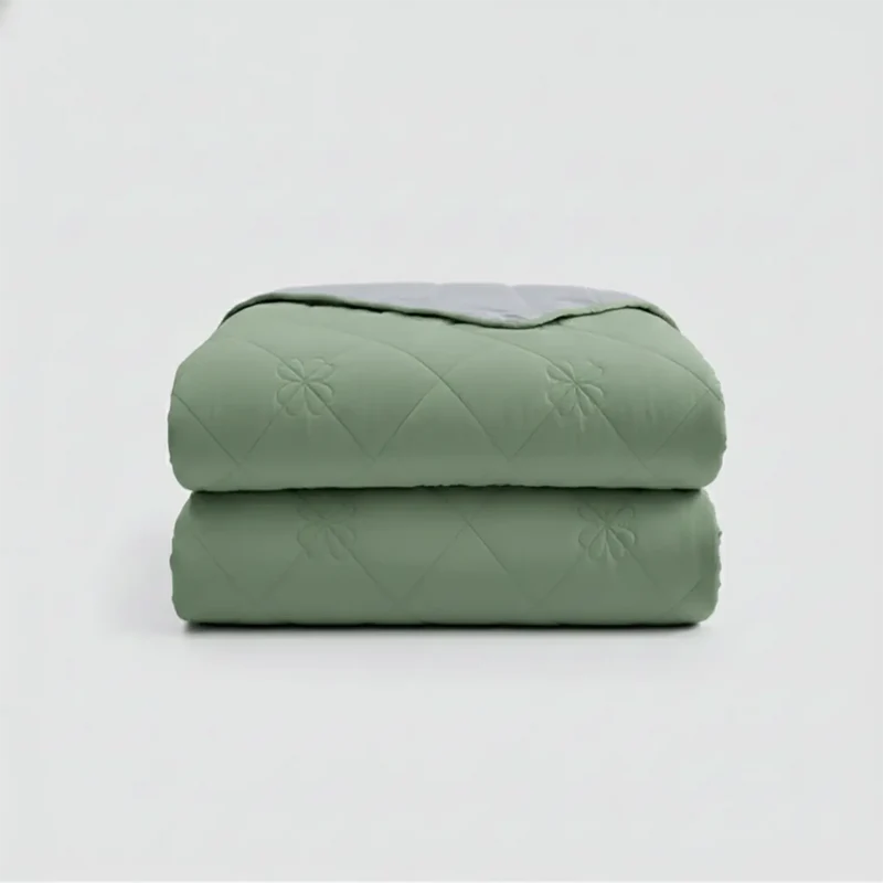 Cooling Blanket for Hot Sleepers | Lightweight Breathable Summer Blanket | Double-Sided Cooling Comfort