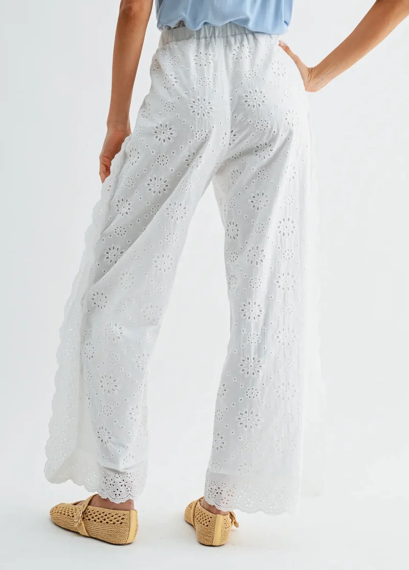 EYELET PANTS (LM-0040)