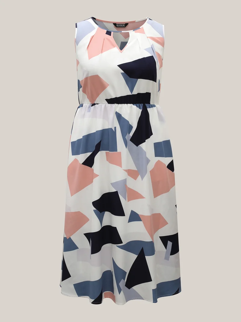 Shapes Pattern Keyhole Pockets Midi Dress