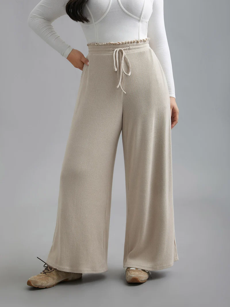 Solid Drawstring Fit Stretch Pants