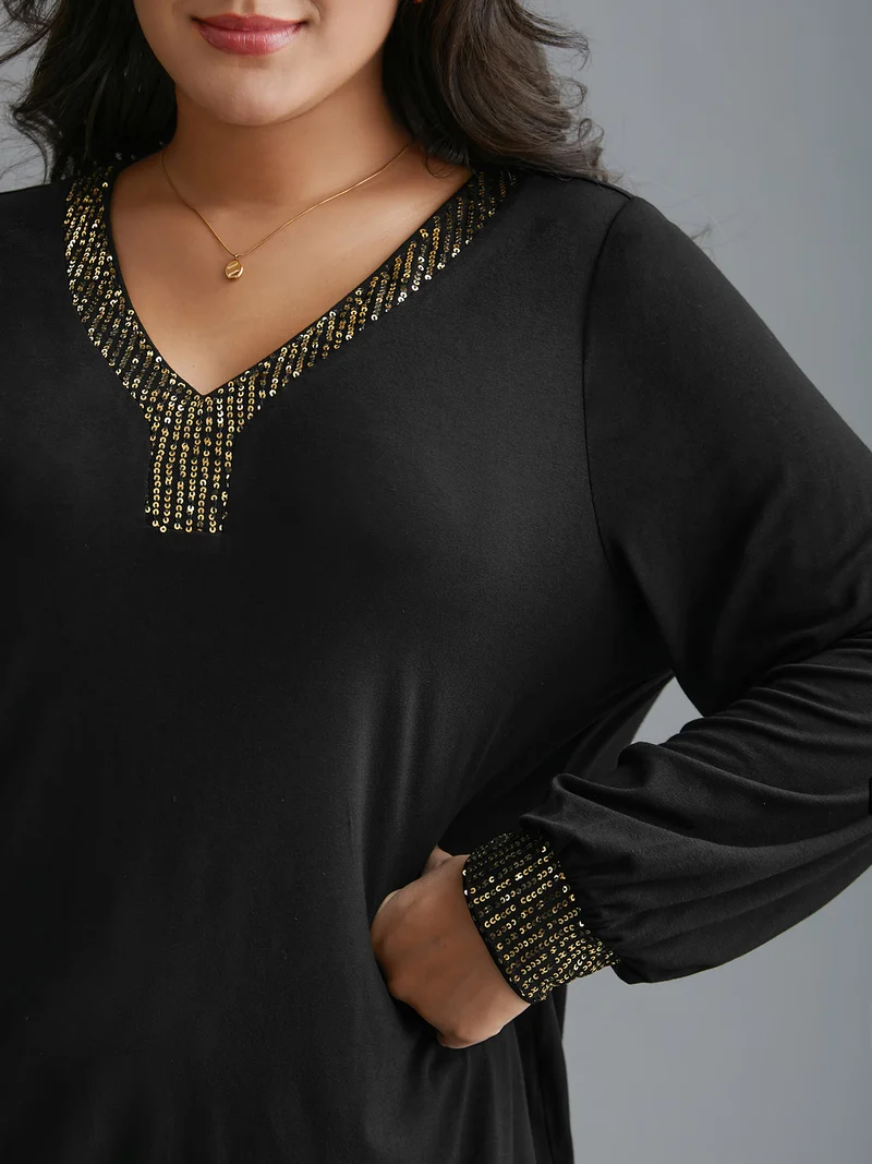 Supersoft Essentials Sequin V-Neck T-shirt