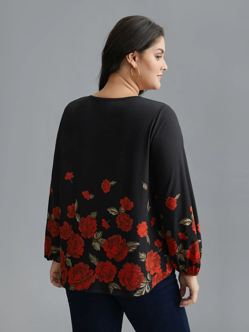 Floral Hem V-Neck Stretchy T-shirt