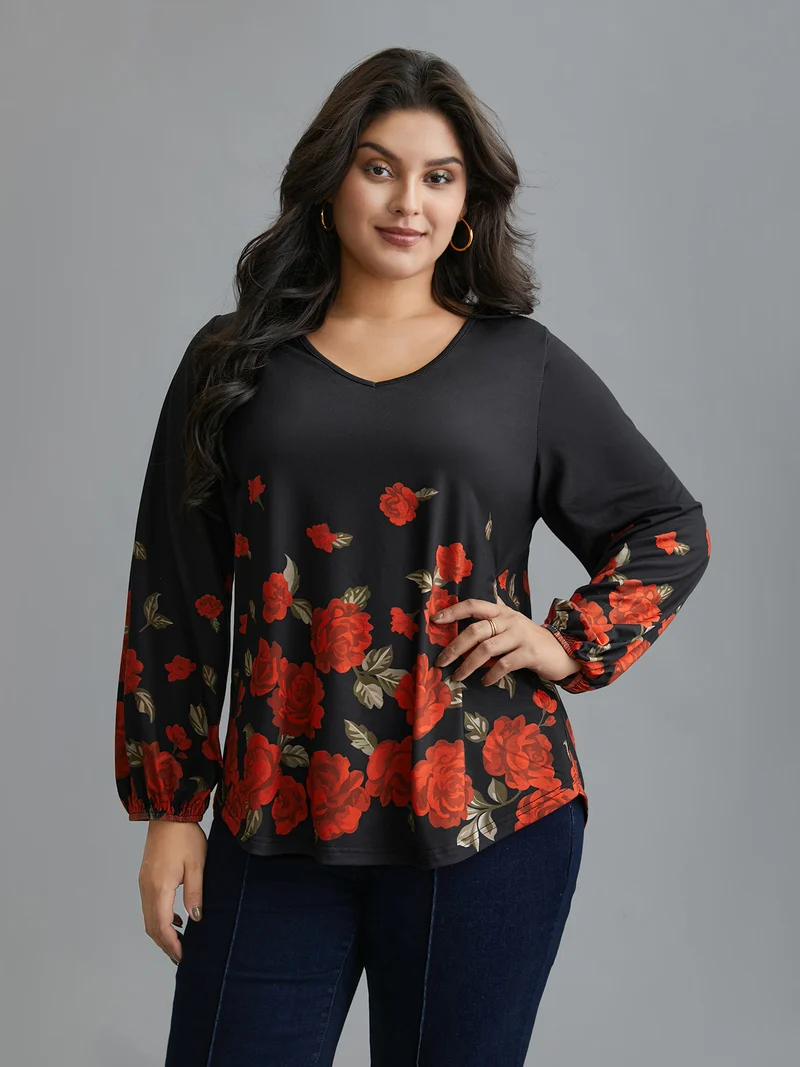 Floral Hem V-Neck Stretchy T-shirt