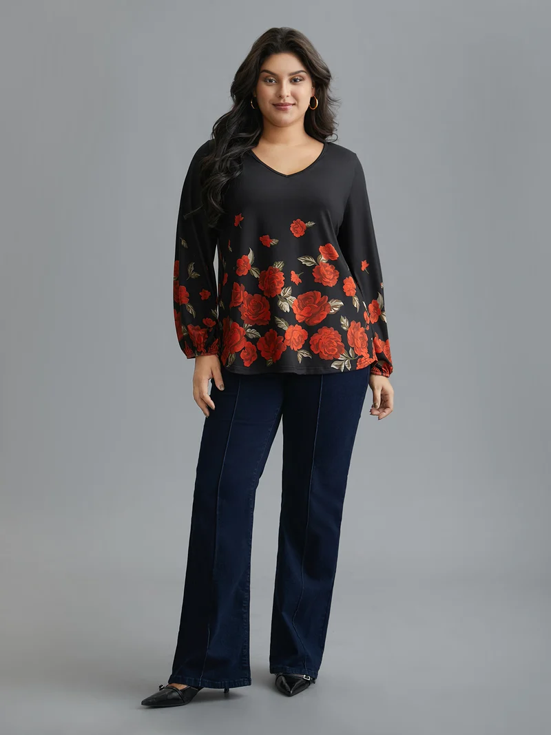 Floral Hem V-Neck Stretchy T-shirt
