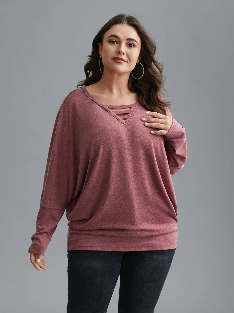 V-Neck Cut-out Seamed T-shirt