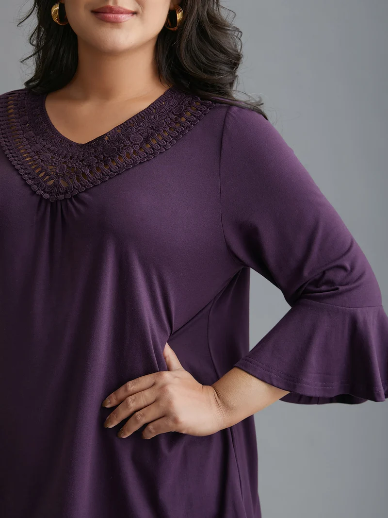 Lace Neckline Trim Ruffle Sleeve T-shirt