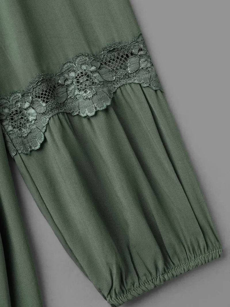 Lace Detailing Pockets V-Neck Midi Dress