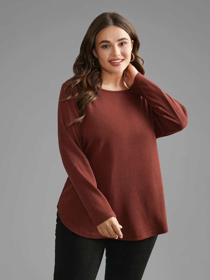 Waffle Knit Button Detail Arc Hem T-shirt