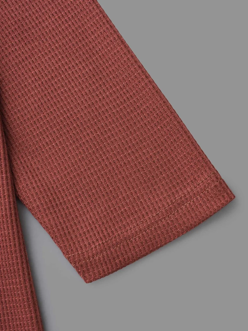 Waffle Knit Button Detail Arc Hem T-shirt