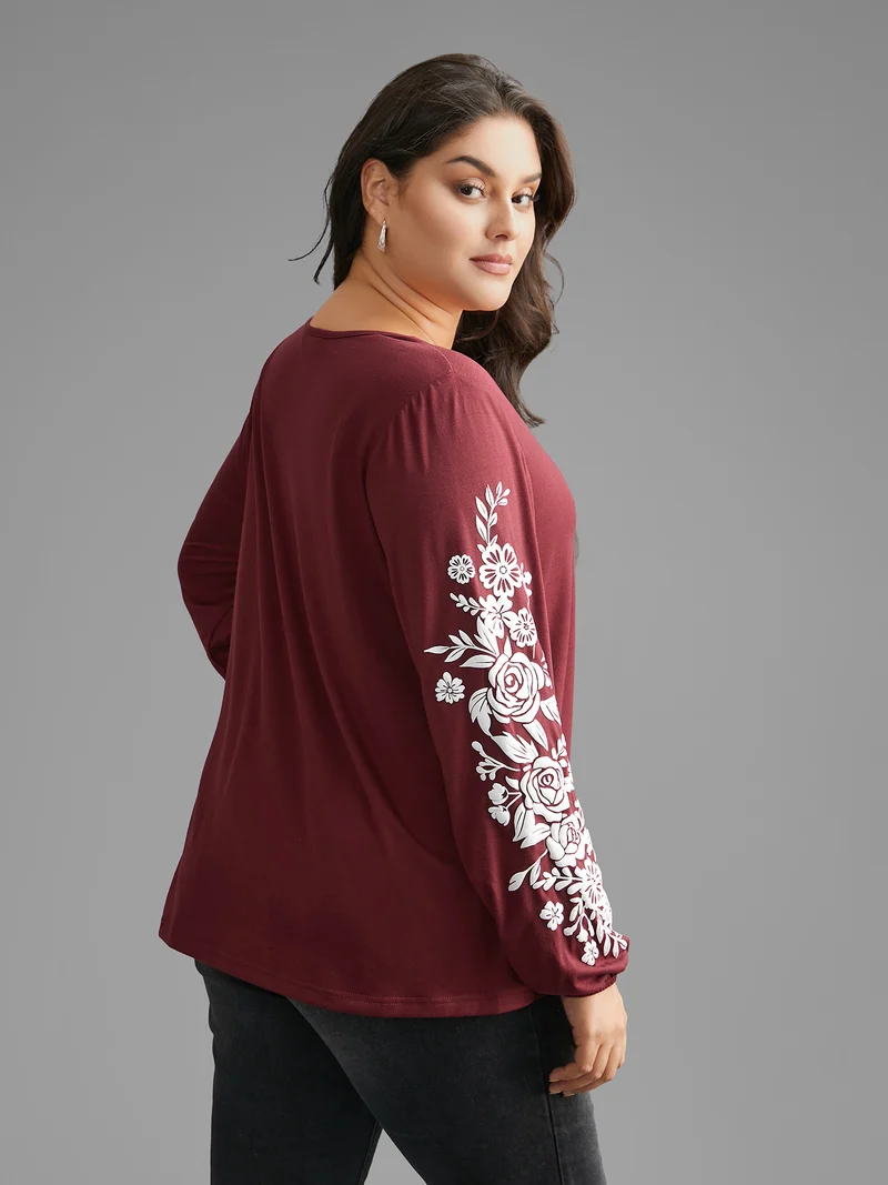 V Neck Silhouette Floral Print T-shirt
