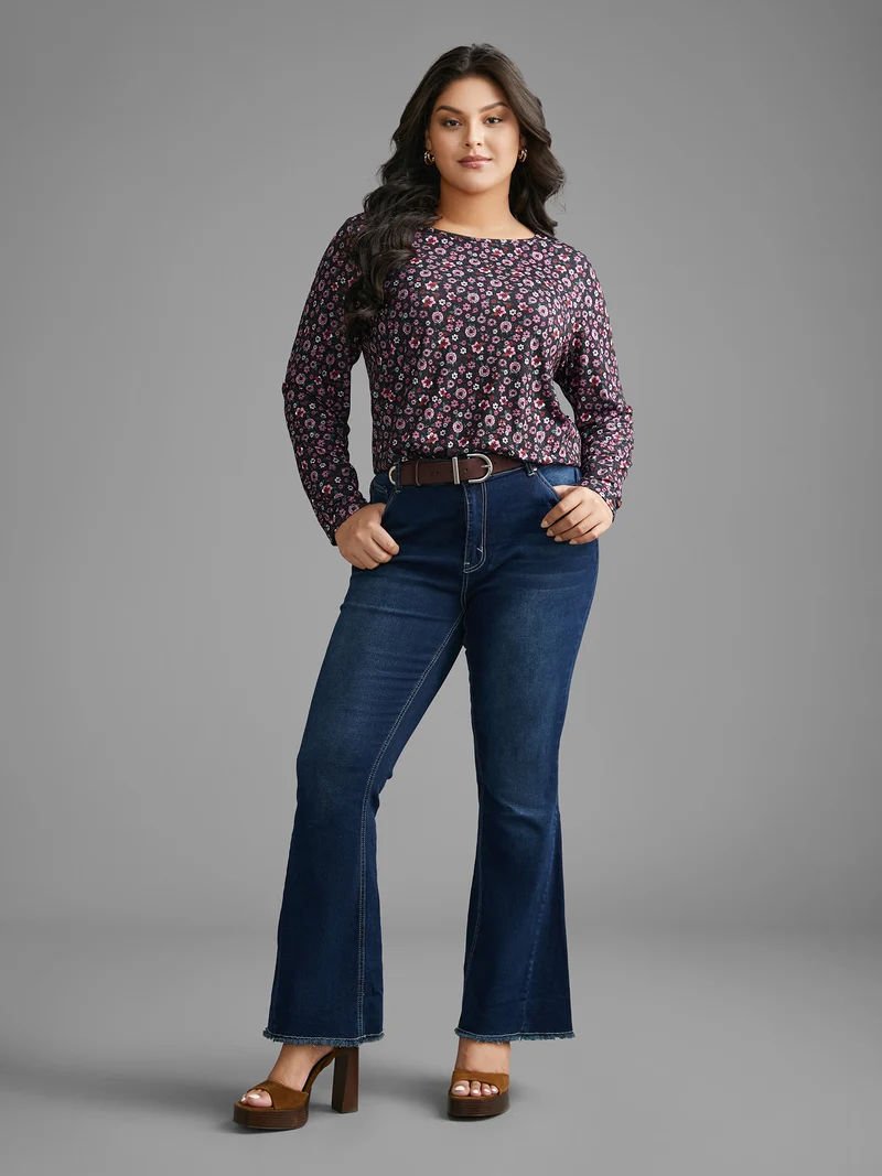 Ditsy Floral Crew Neck Curved Hem T-shirt
