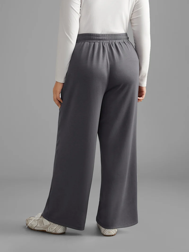 Supersoft Essentials Solid Drawstring Pants