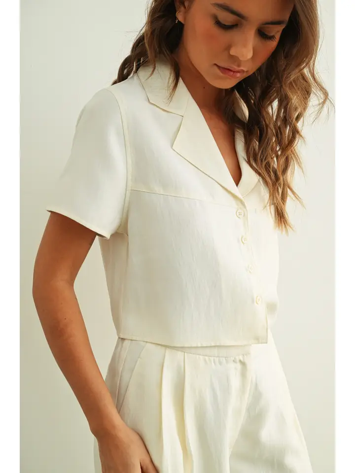 Eden Soft Rayon Button Front Sslv Blouse