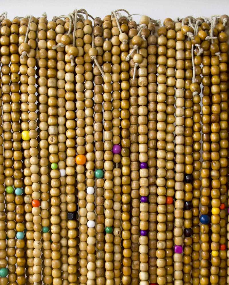 Cordon de téléphone en perles de bois upcyclées