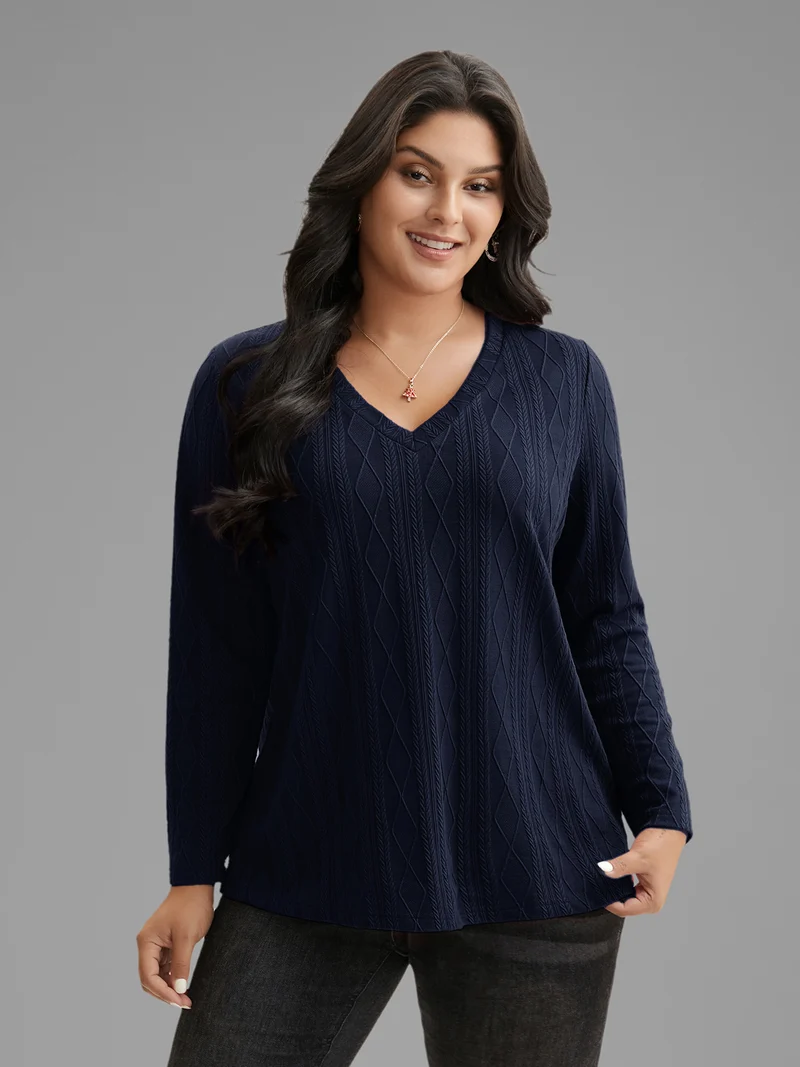 V-neck Cable Knit Slim-Fit Tee