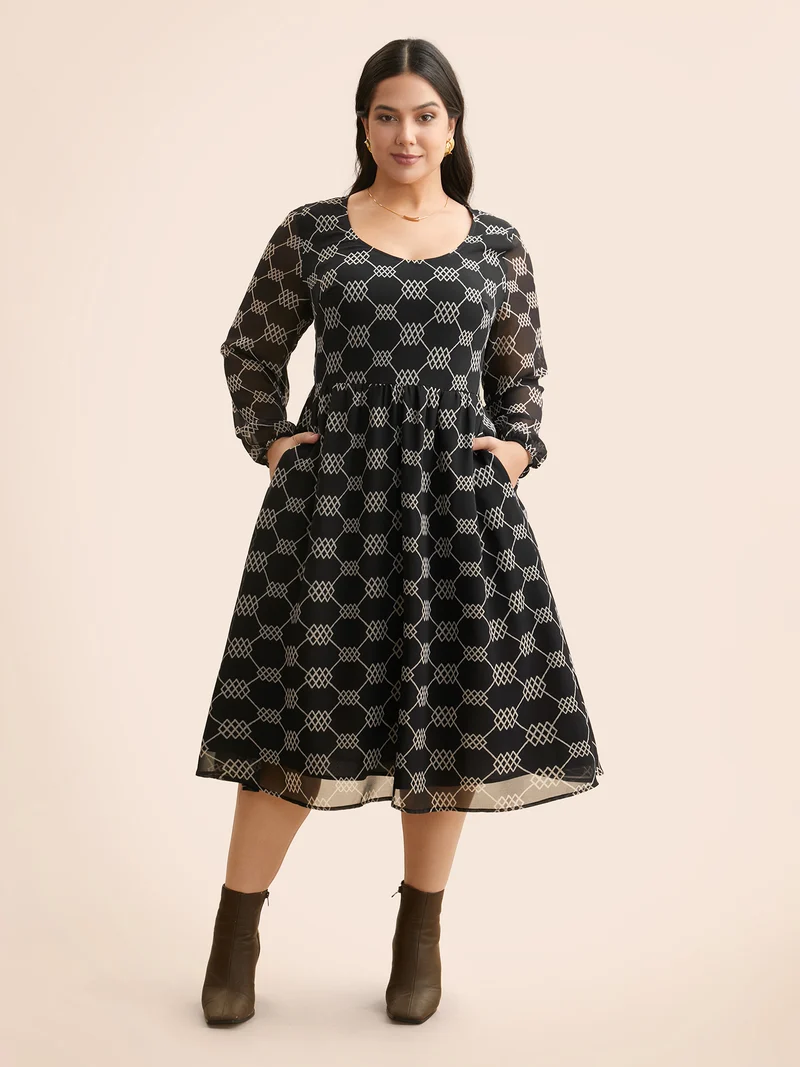 U Neck Geometric Mesh Dress