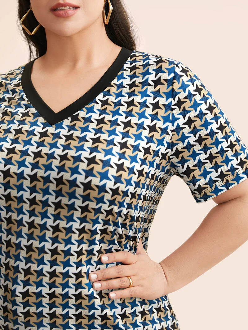 V Neck Geometric Patchwork Contrast T-shirt