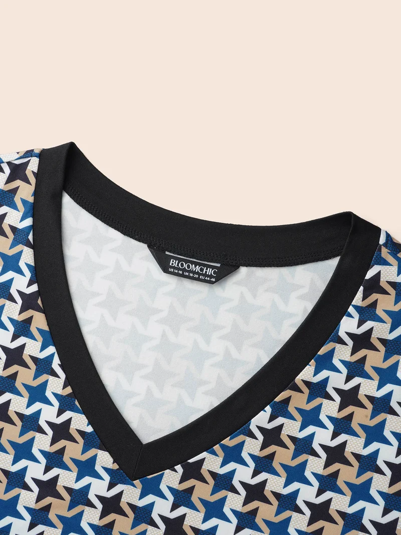 V Neck Geometric Patchwork Contrast T-shirt