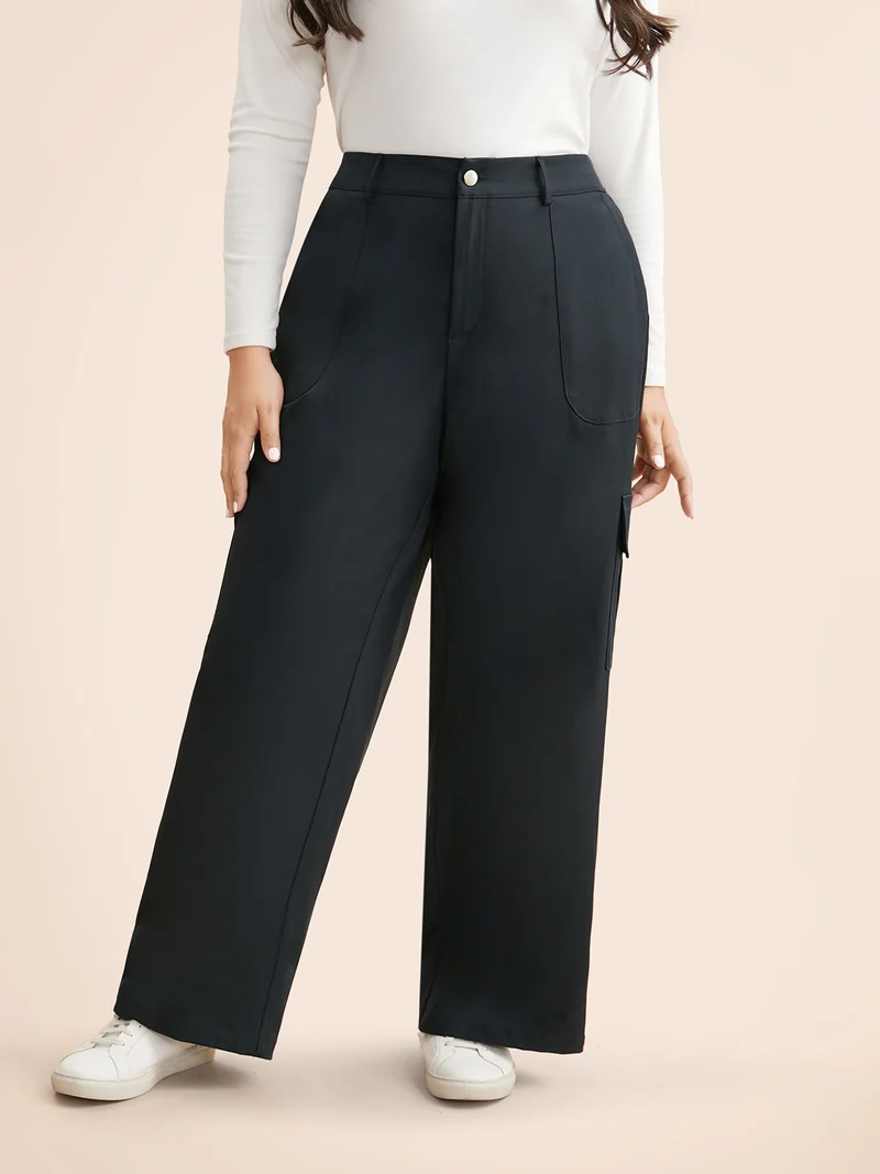 Mid Rise Patched Pocket Wide Leg Pants