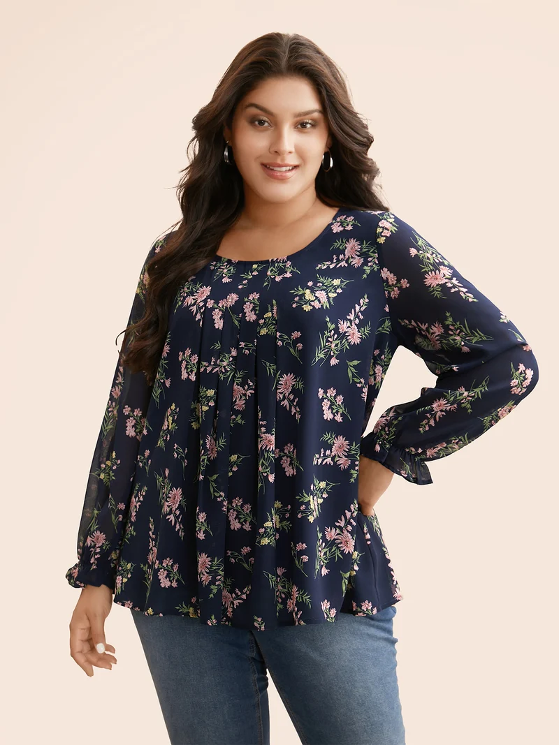 Chiffon Floral Round Neck Pleated Blouse