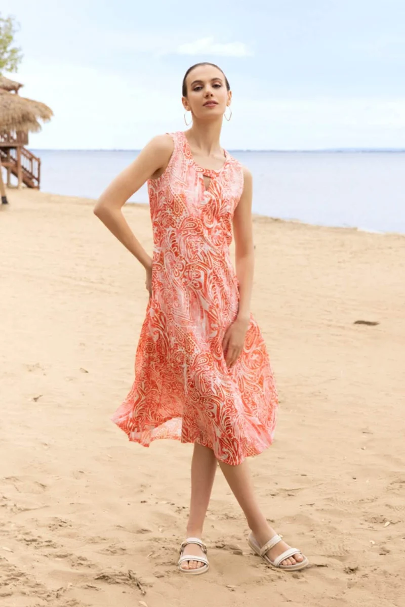 Robe fluide imprimée sans manches