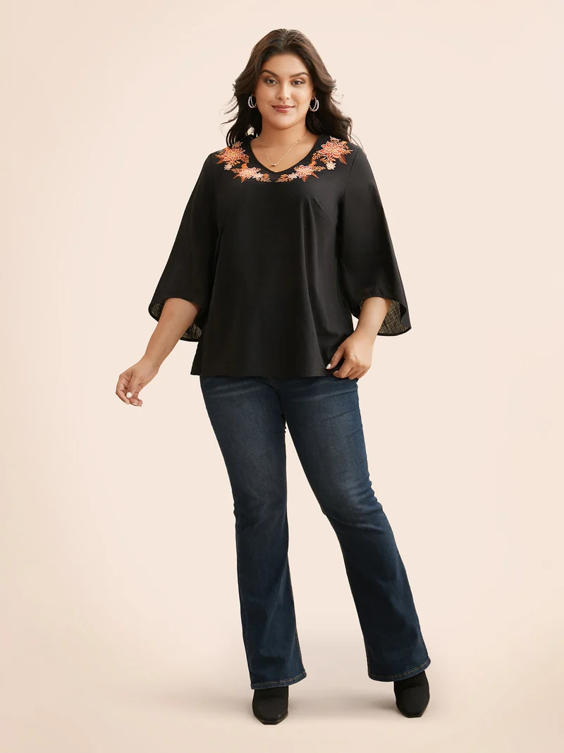 Embroidered V-neck Ruffle Sleeve Blouse