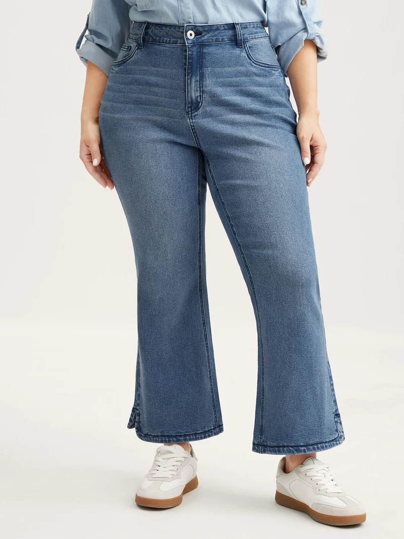Stretch Butt-Lifting Flare Jeans