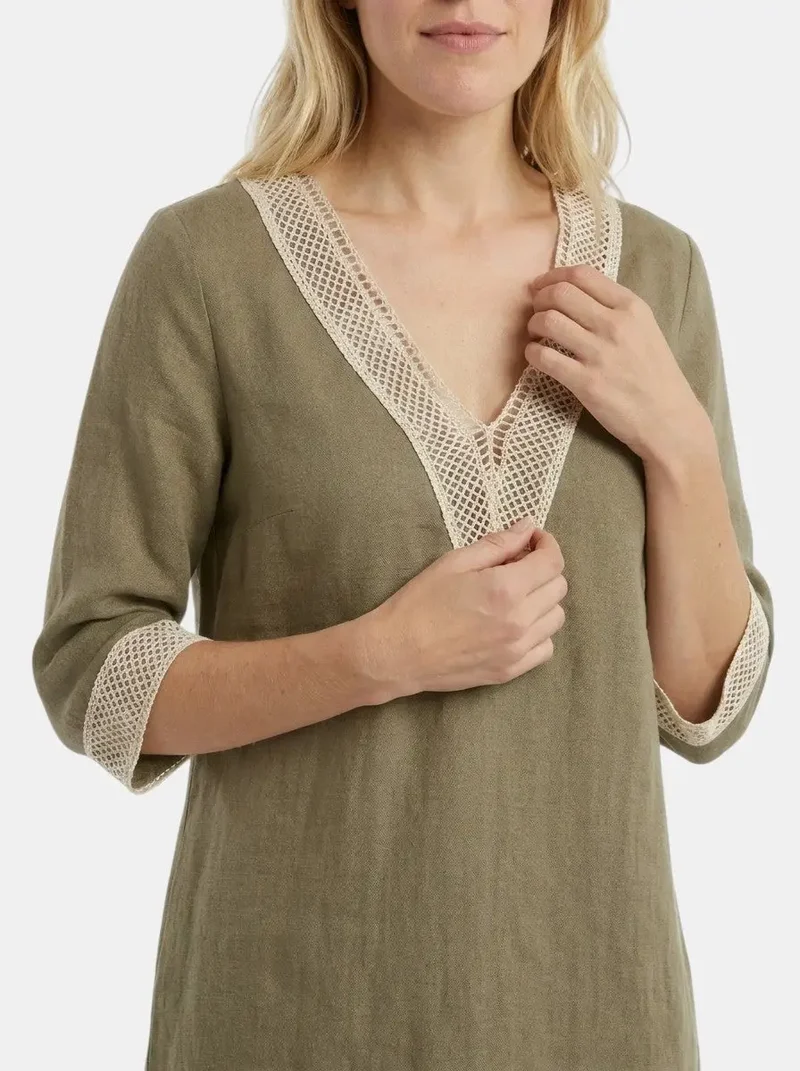 Women's Plain Woven Knee-Length Dress | Elegant Round Neck Short Sleeve Outfit