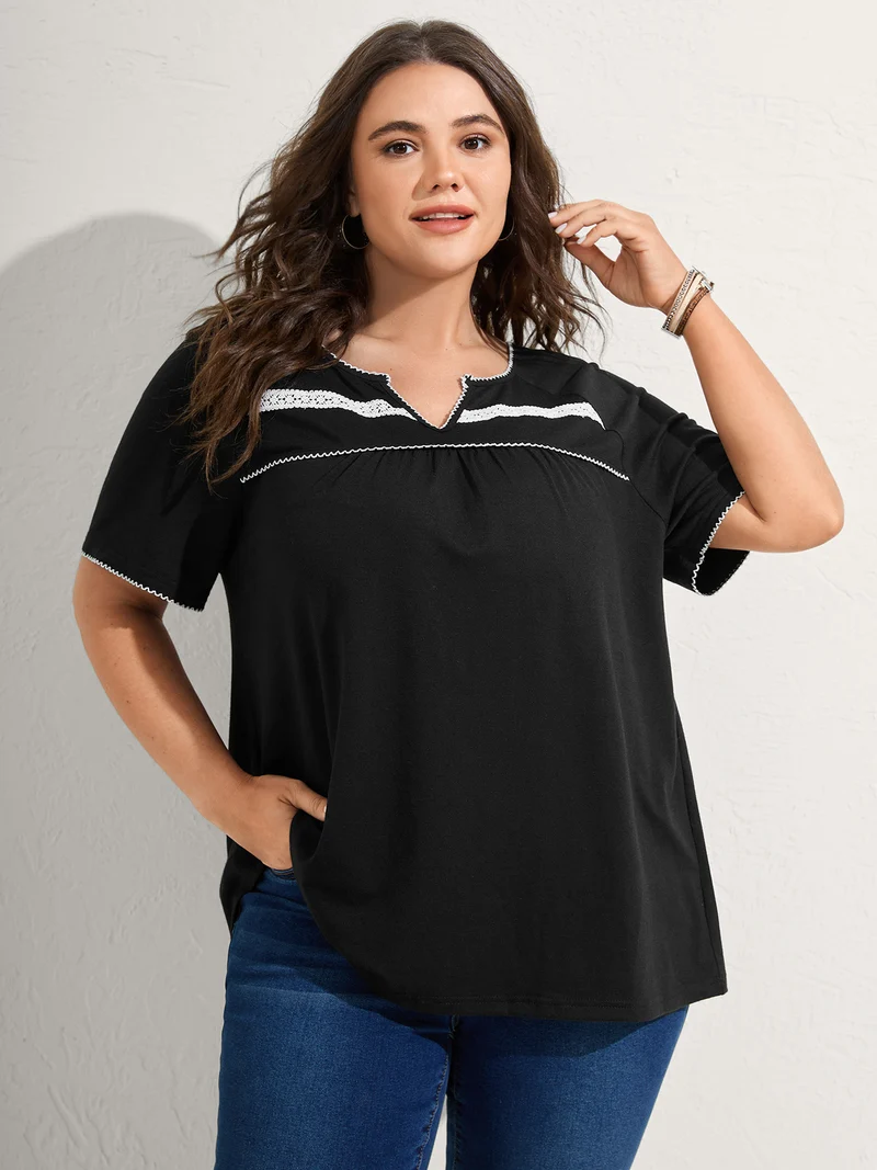 Lace Color Contrast Pleated T-Shirt
