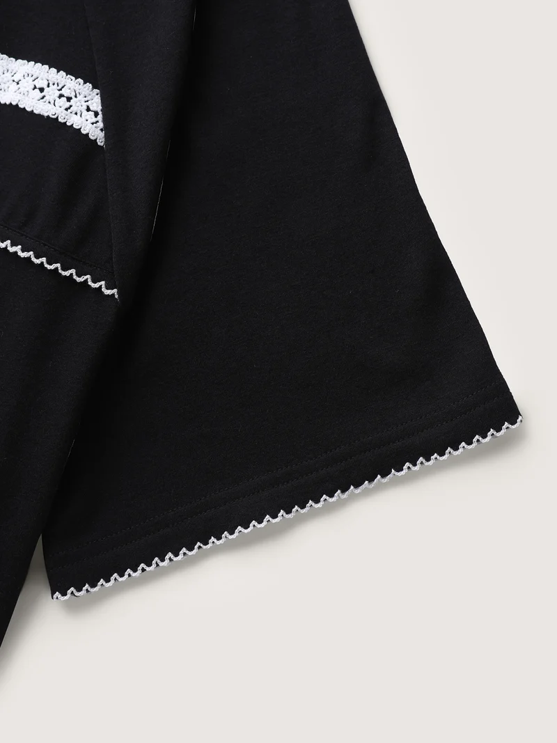 Lace Color Contrast Pleated T-Shirt