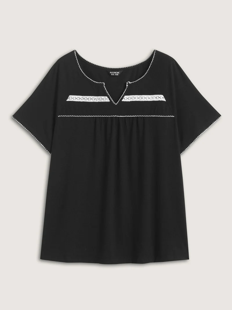 Lace Color Contrast Pleated T-Shirt