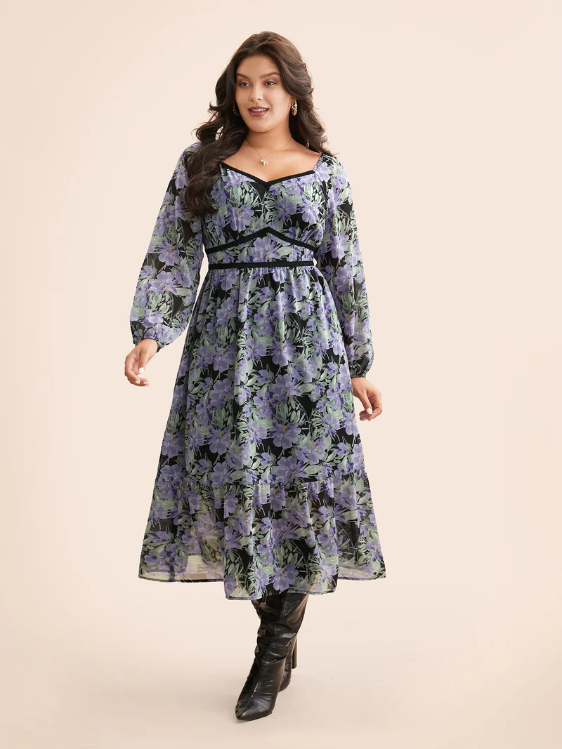 Heart Neckline Floral Contrast Webbing Dress