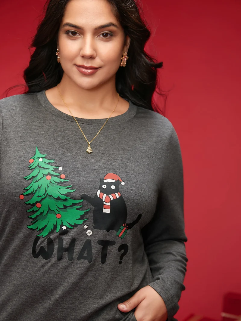 Festive Cat And Tree Printed Slim-Fit Tee