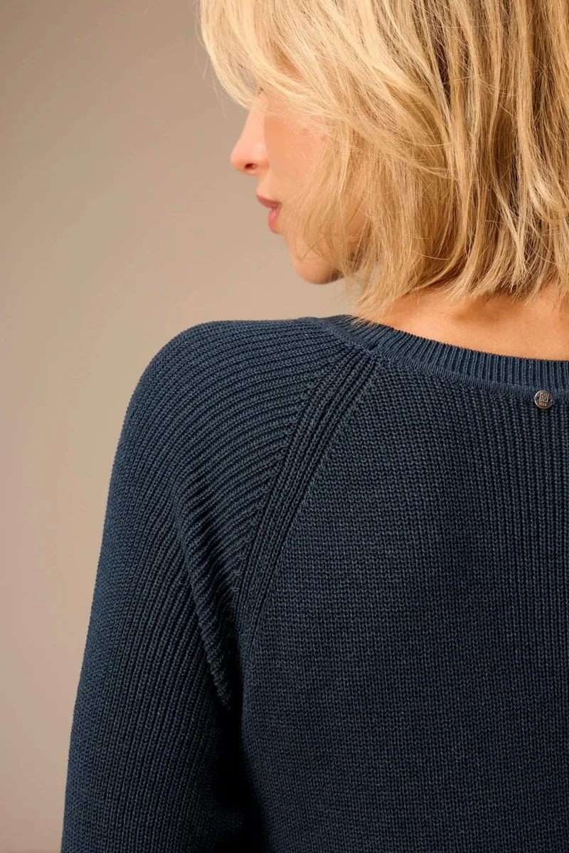 Robe longue en tricot côtelé