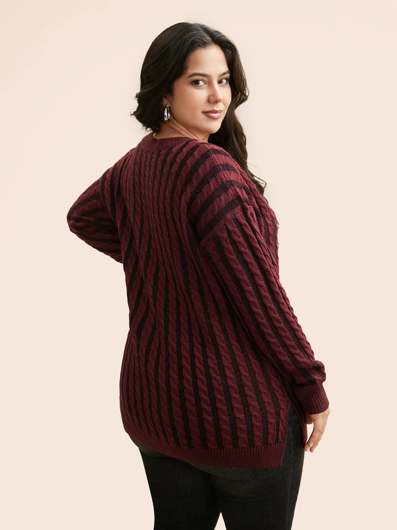Crew Neck Cable Knit Split Hem Pullover