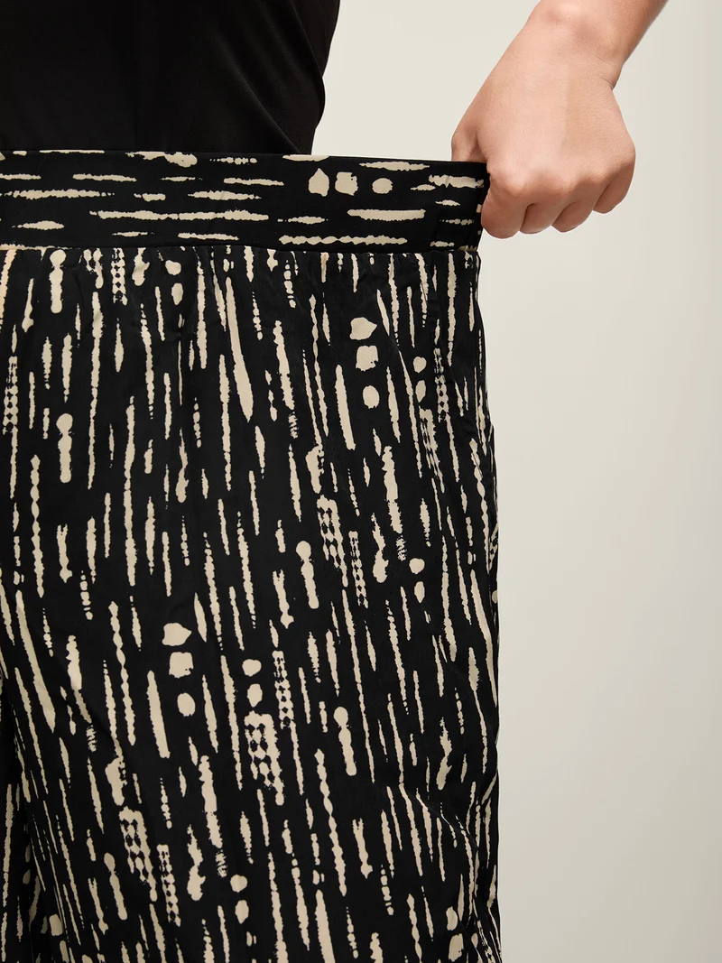 Geometric Pattern Cropped Wide-Leg Pants